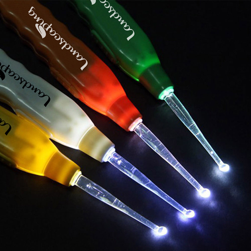 LED Flashlight Ear-Pick